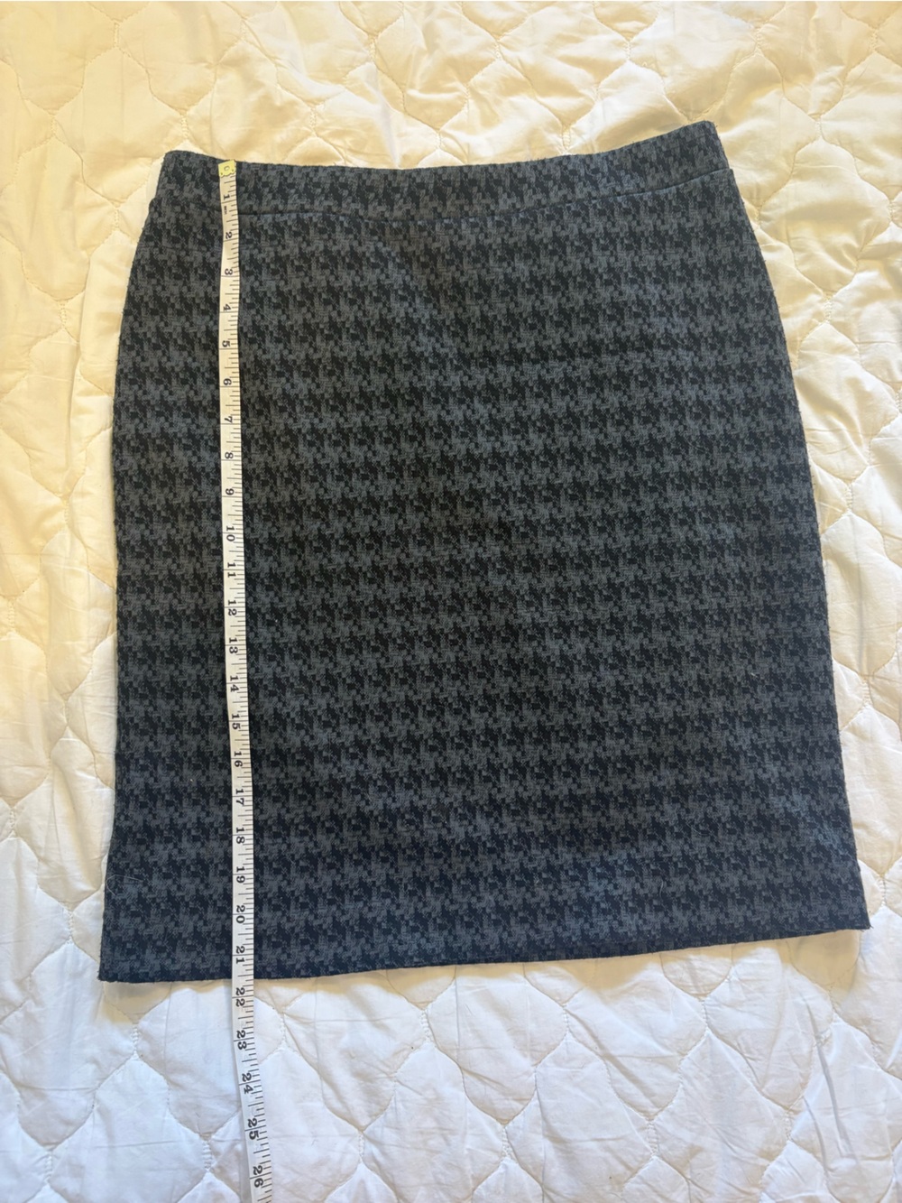 Lyse Spénard Gray Houndstooth Pencil Skirt Size M – Career Office Classic - Picture 5 of 5